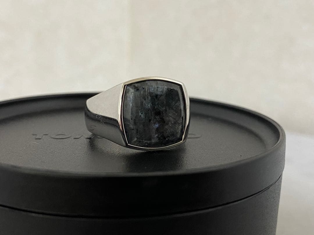 【新品】TOM WOOD リング　Cushion Larvikite 62