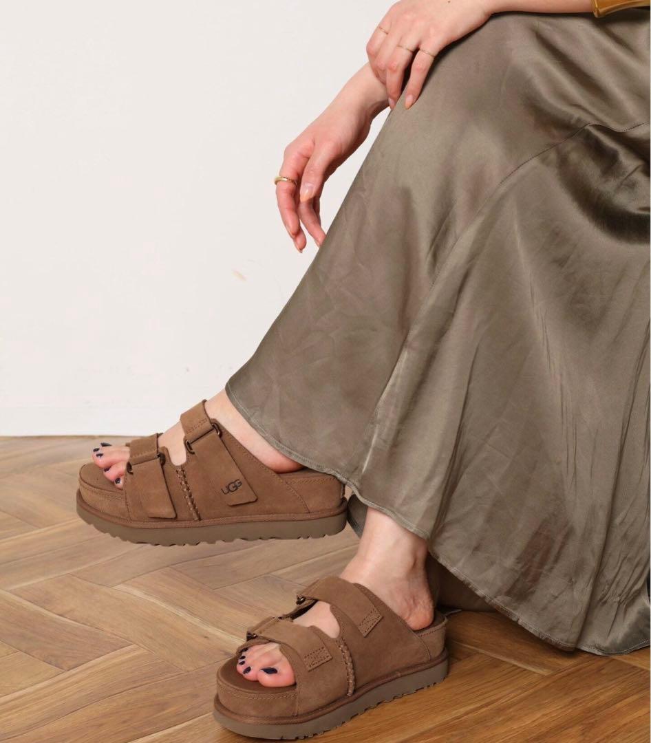 靴 AP STUDIO UGG W GOLDENSTAR HI SLIDE