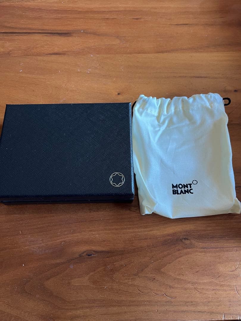 MONT BLANC(モンブラン) 名刺入れ（黒）