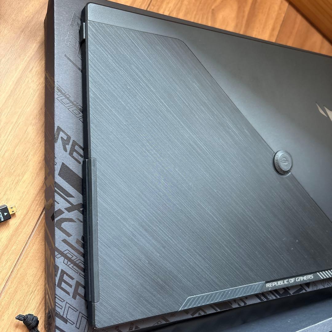 ASUSポータブルゲーミングモニター XG16AHP