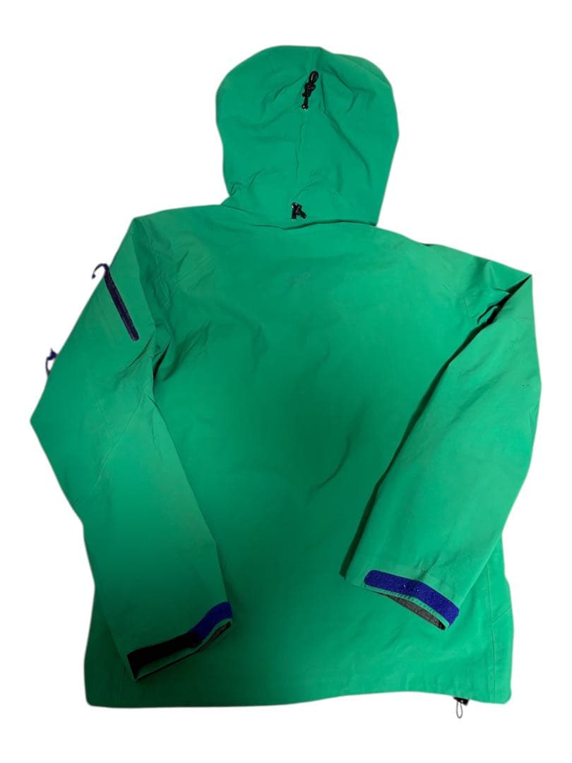 ARC TERYX Sabre SV Jacket グリーン