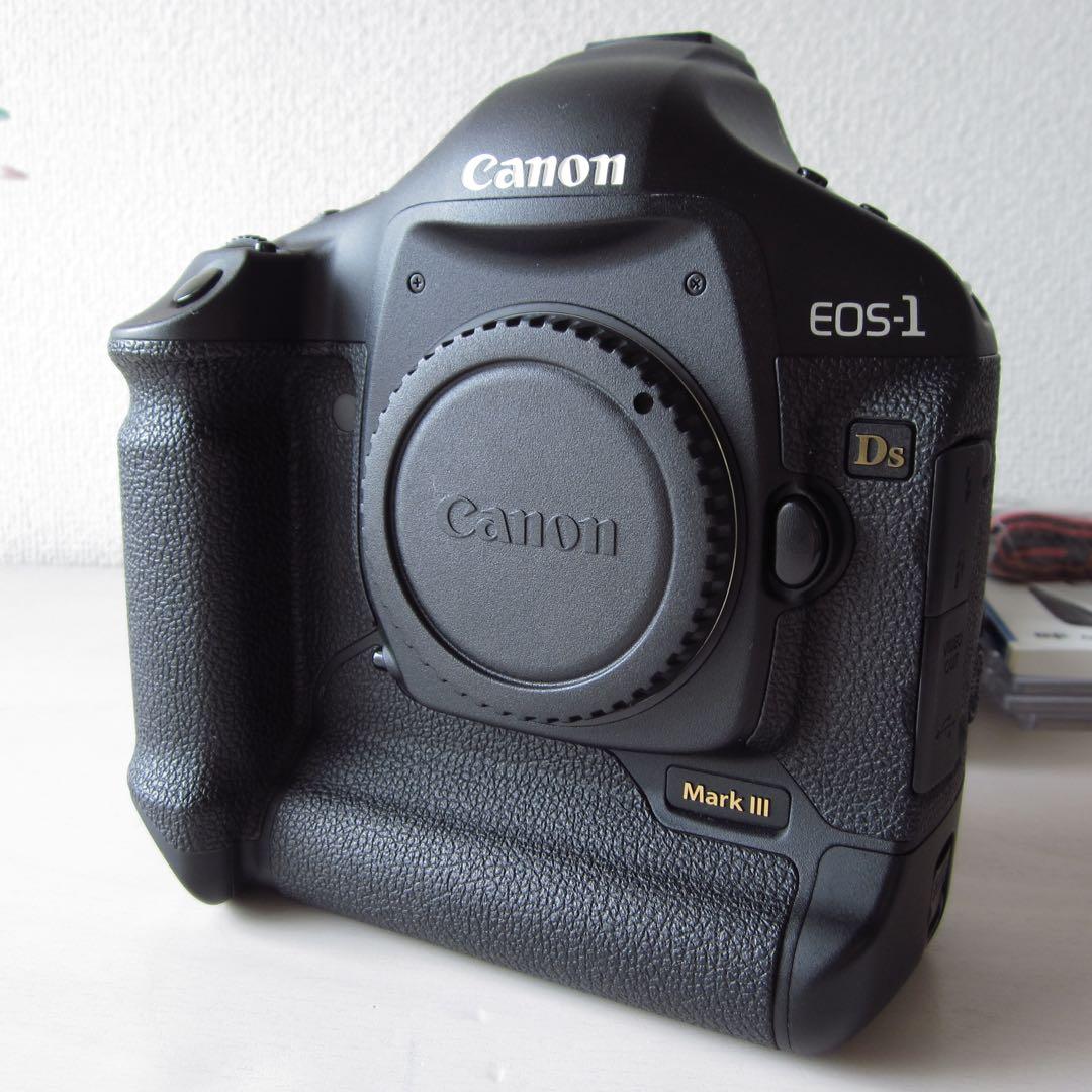 Canon EOS-1Ds Mark III デジタル一眼レフ