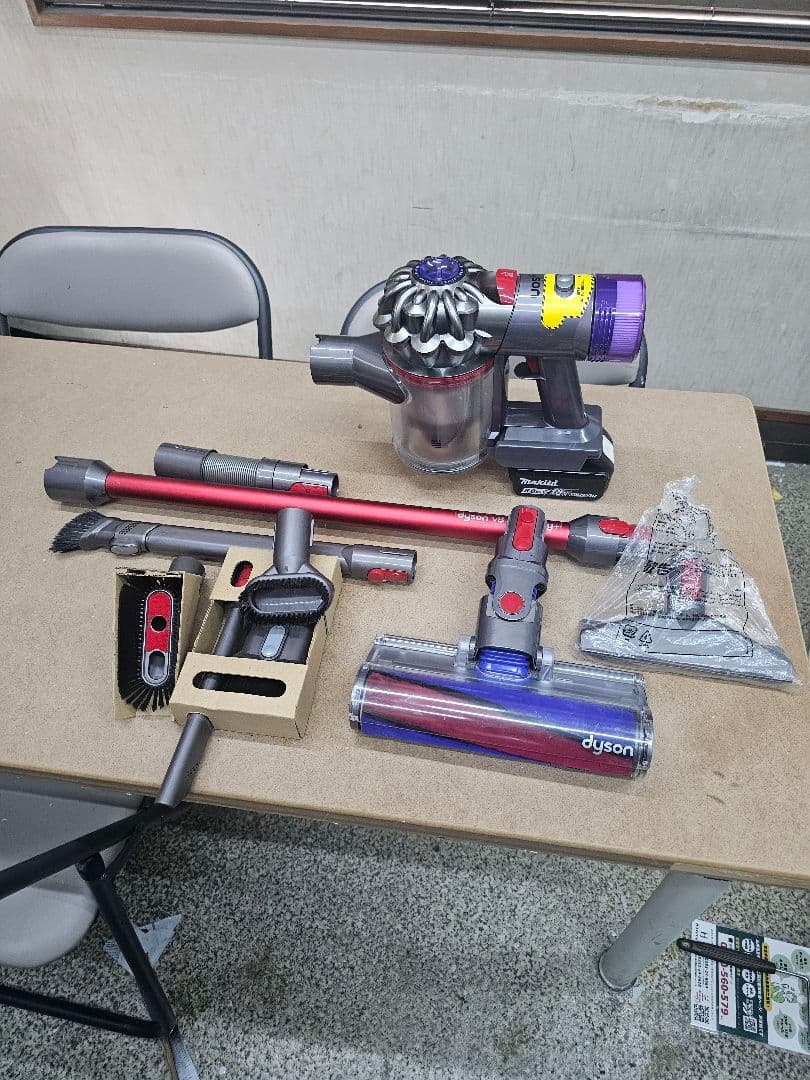 ダイソン　V8 slim マキタ　バッテリー仕様