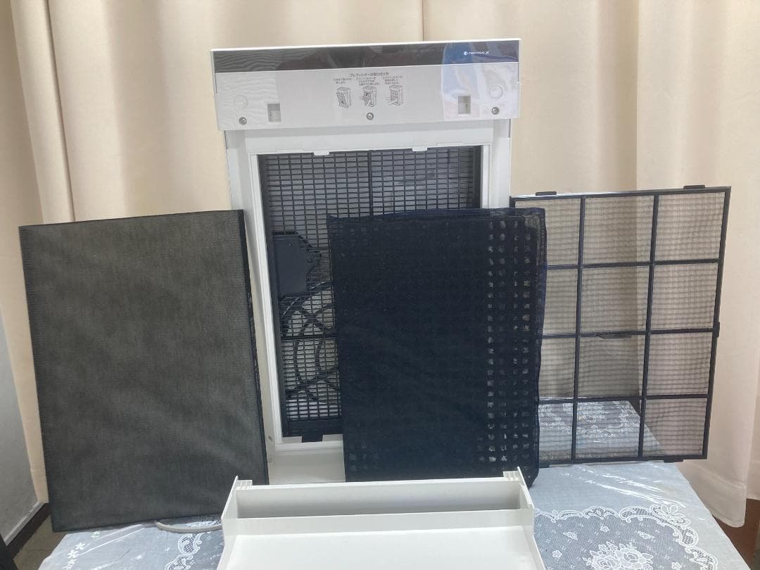 美品/Panasonic 空間除菌脱臭機 ジアイーノ