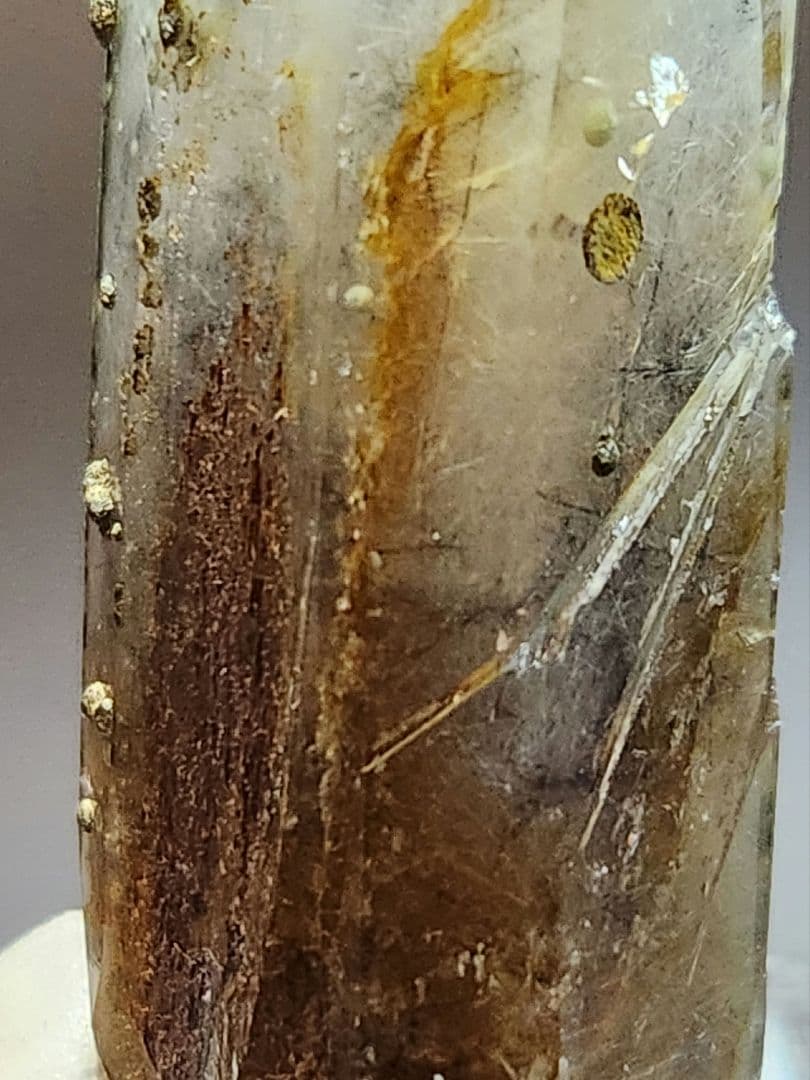 ハイクオリティ✨まりも入り水晶ポイント