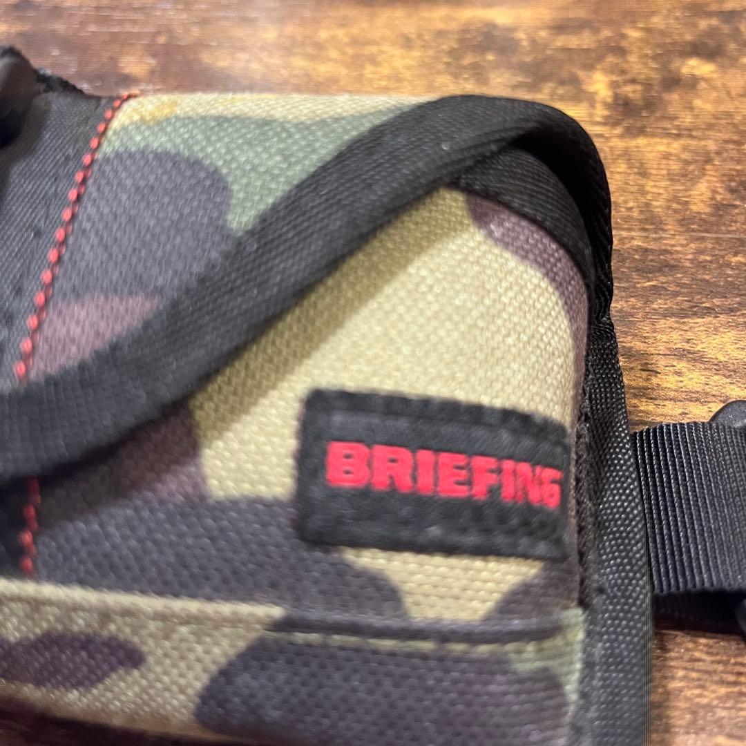 【美品】 BRIEFING ブリーフィング サングラスケース 迷彩　ウッドランド