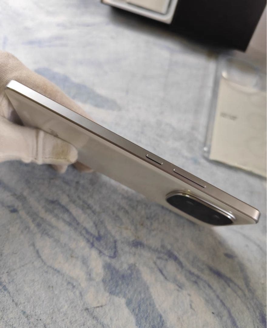 Vivo iQOO Z9 Turbo 本体