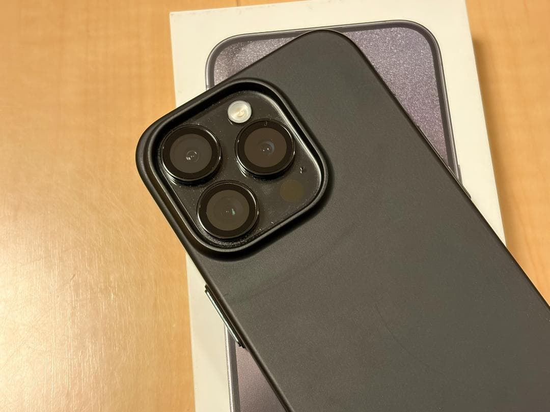 iPhone 15 Pro ブラック 256GB アメリカ版 シャッター音なし