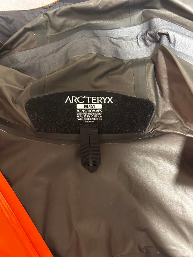 ARC'TERYX ナイロンジャケット