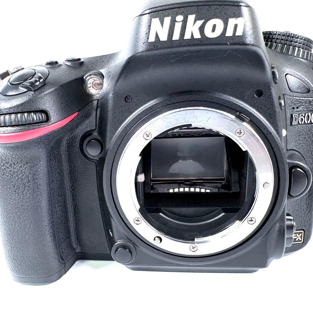 ニコン⚫︎Nikon D600 デジタル一眼レフカメラ 本体