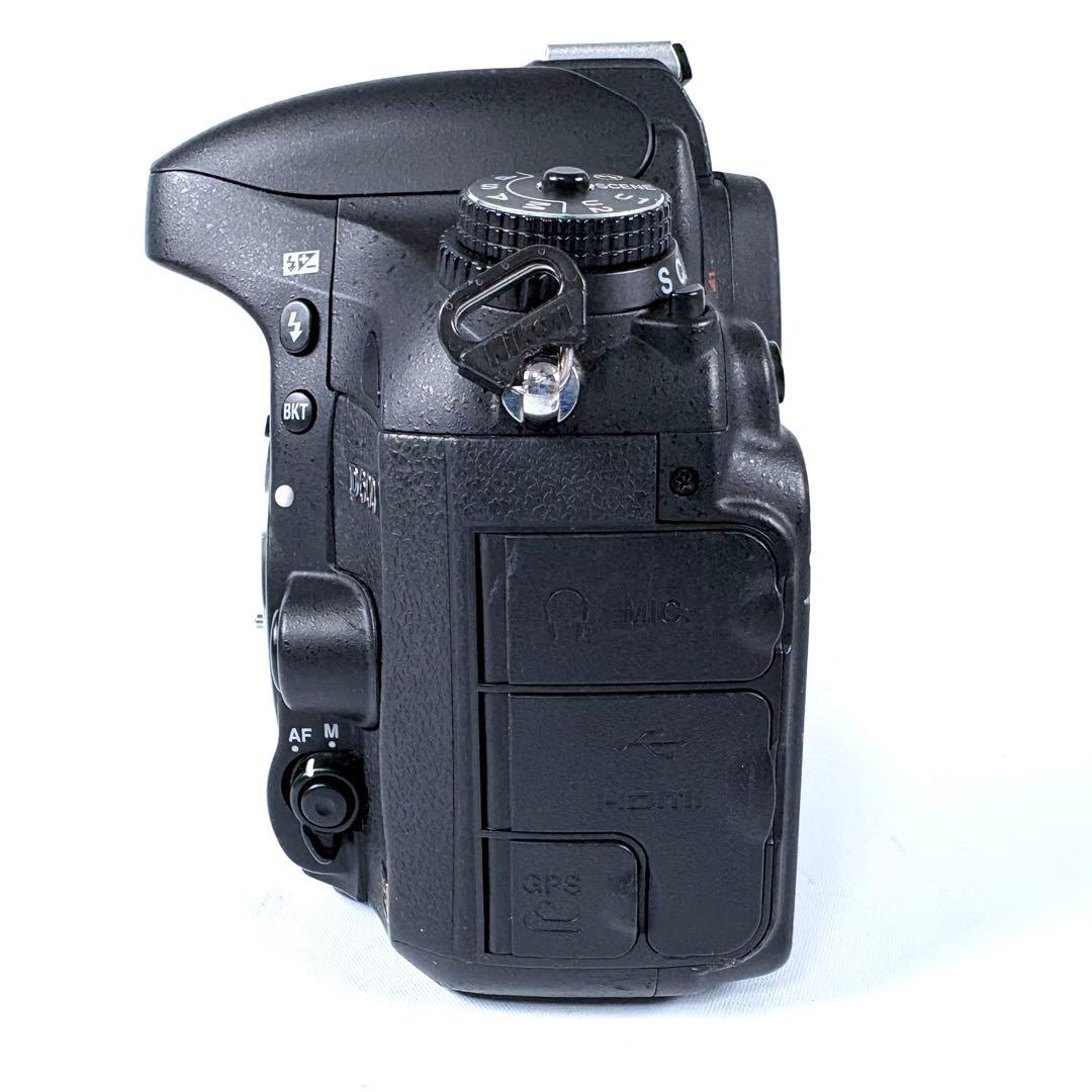 ニコン⚫︎Nikon D600 デジタル一眼レフカメラ 本体