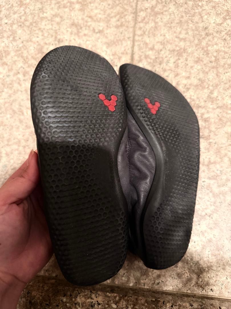 【EU37インチ23.5cm】Vivobarefootバレエシューズ