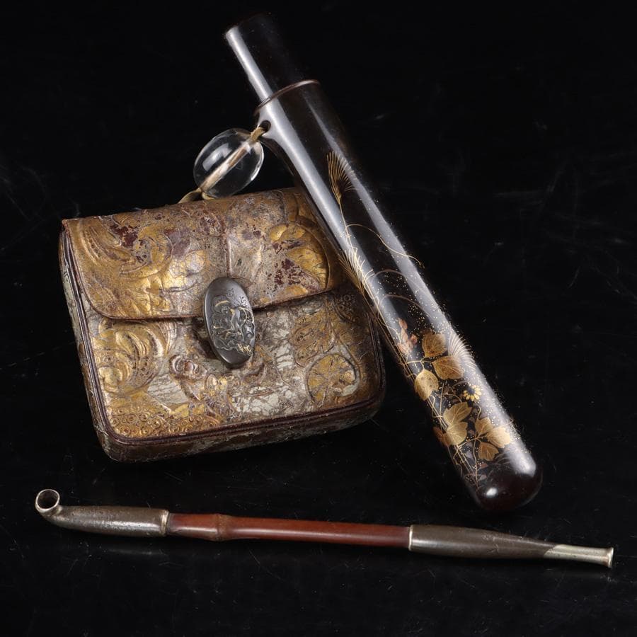 Y2978-2 時代物 金銀象嵌金具 金蒔絵 煙管入れ 煙草入れ 提物　　ち