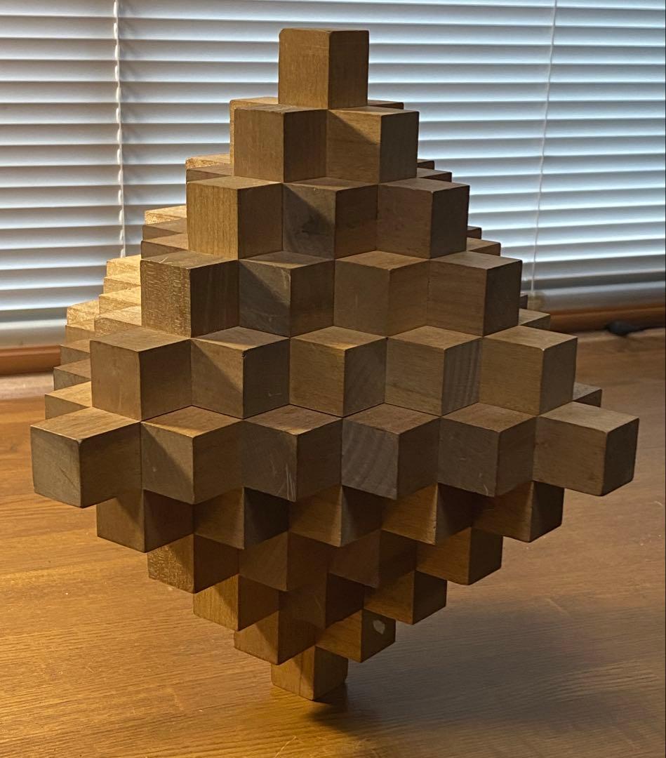 山中組木工房製作 51本型組み木