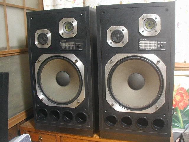 ★オンキョー製、Ｓ－8800、3ウェイスピーカーシステム・ペアです。