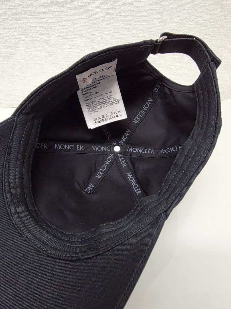 MONCLER ブラック キャップ