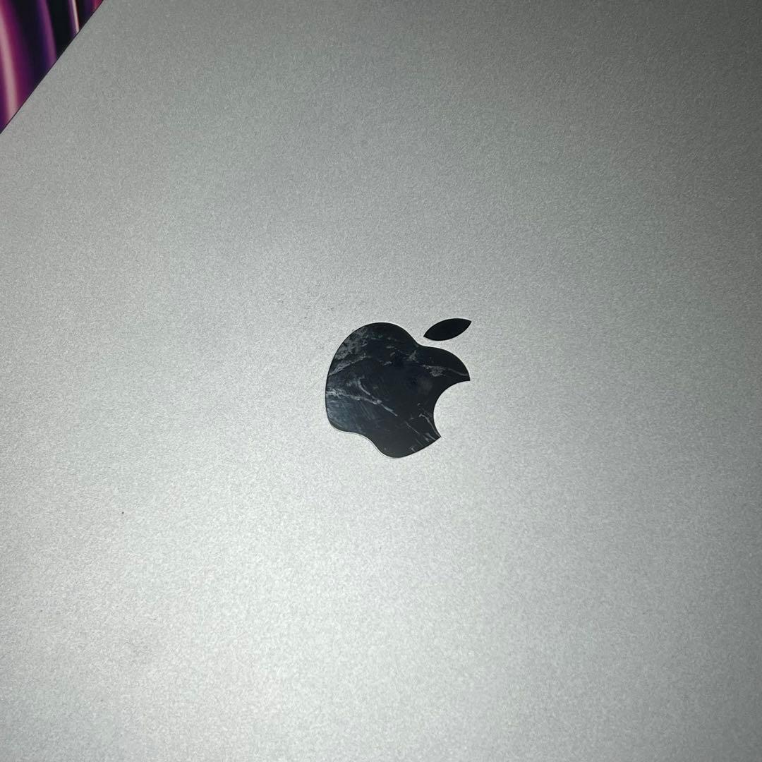 12.9インチ iPad Pro(第6世代)Wi-Fi+Cellular 2TB