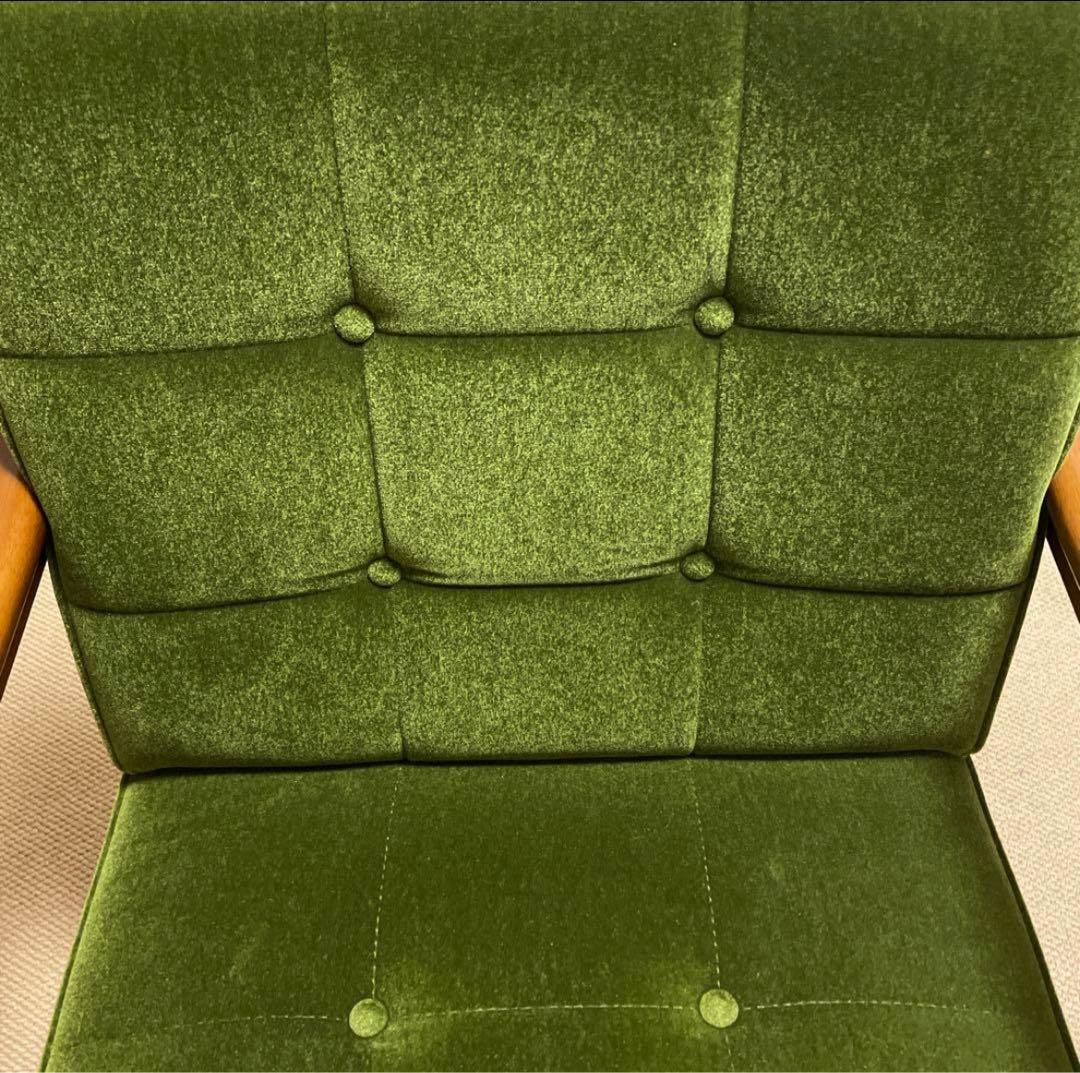 年末大特価！カリモク60 Kチェア　1シーター　イス　モケットグリーン　緑
