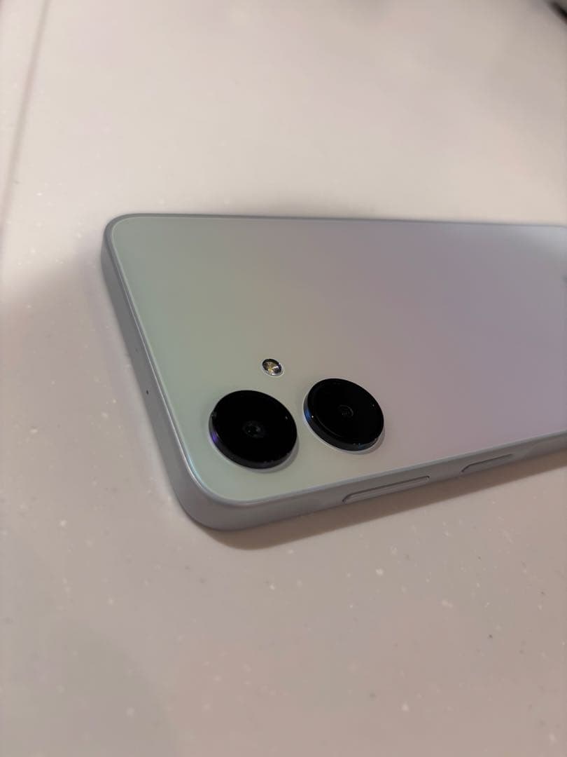 Samsung Galaxy A25 5G ホワイト