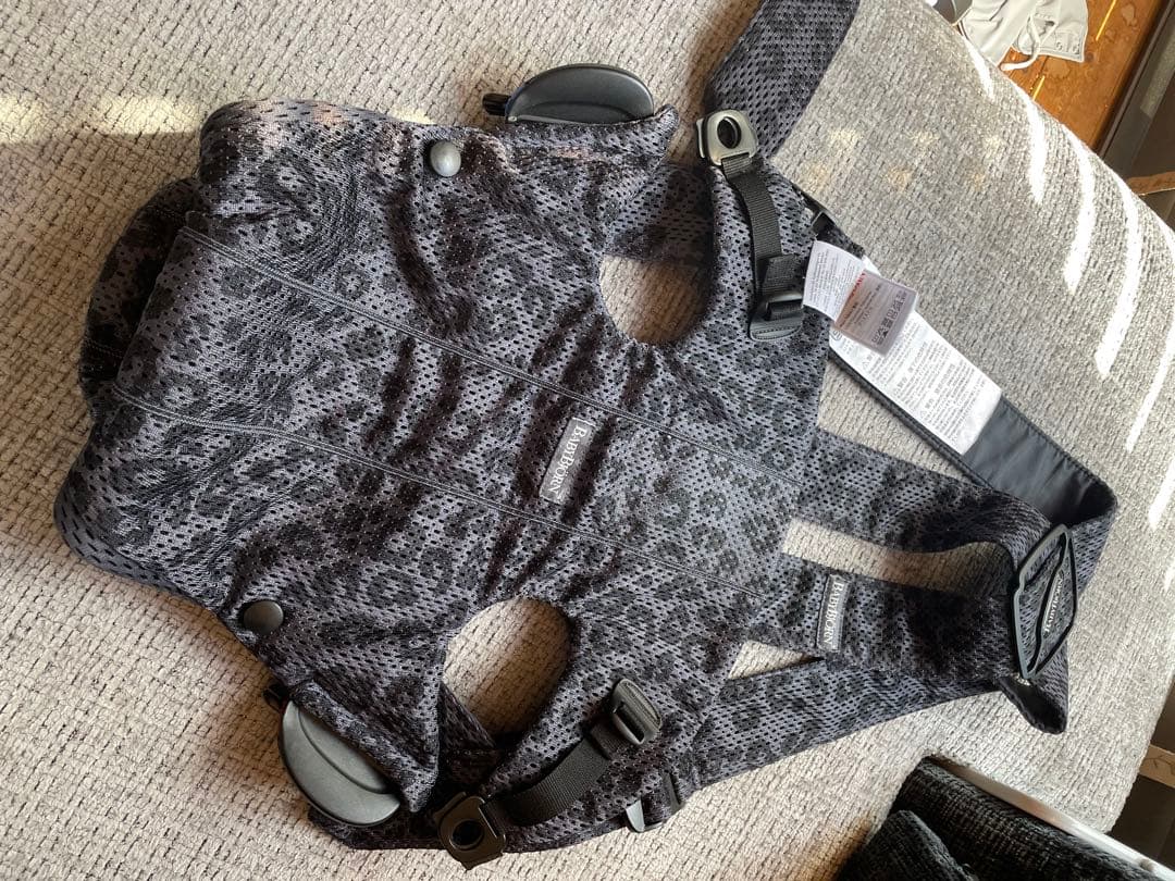 ベビービョルン　キャリアMINI Air