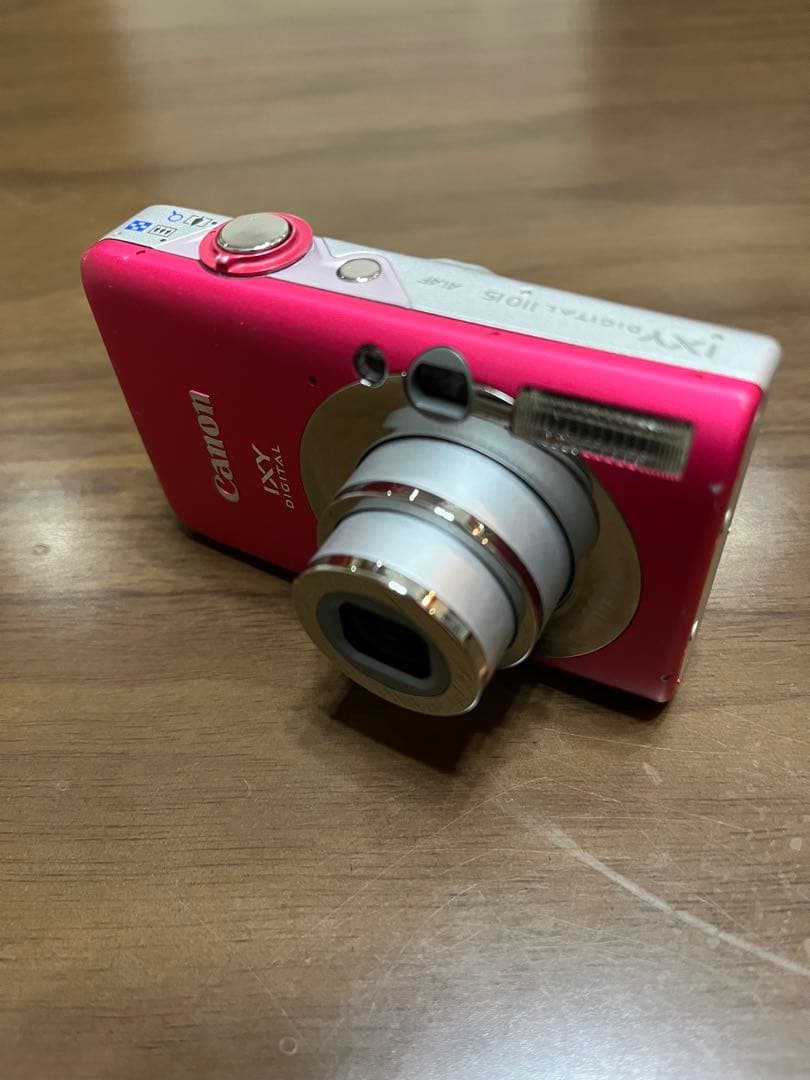 デジカメ　コンパクト　イクシー　ixy