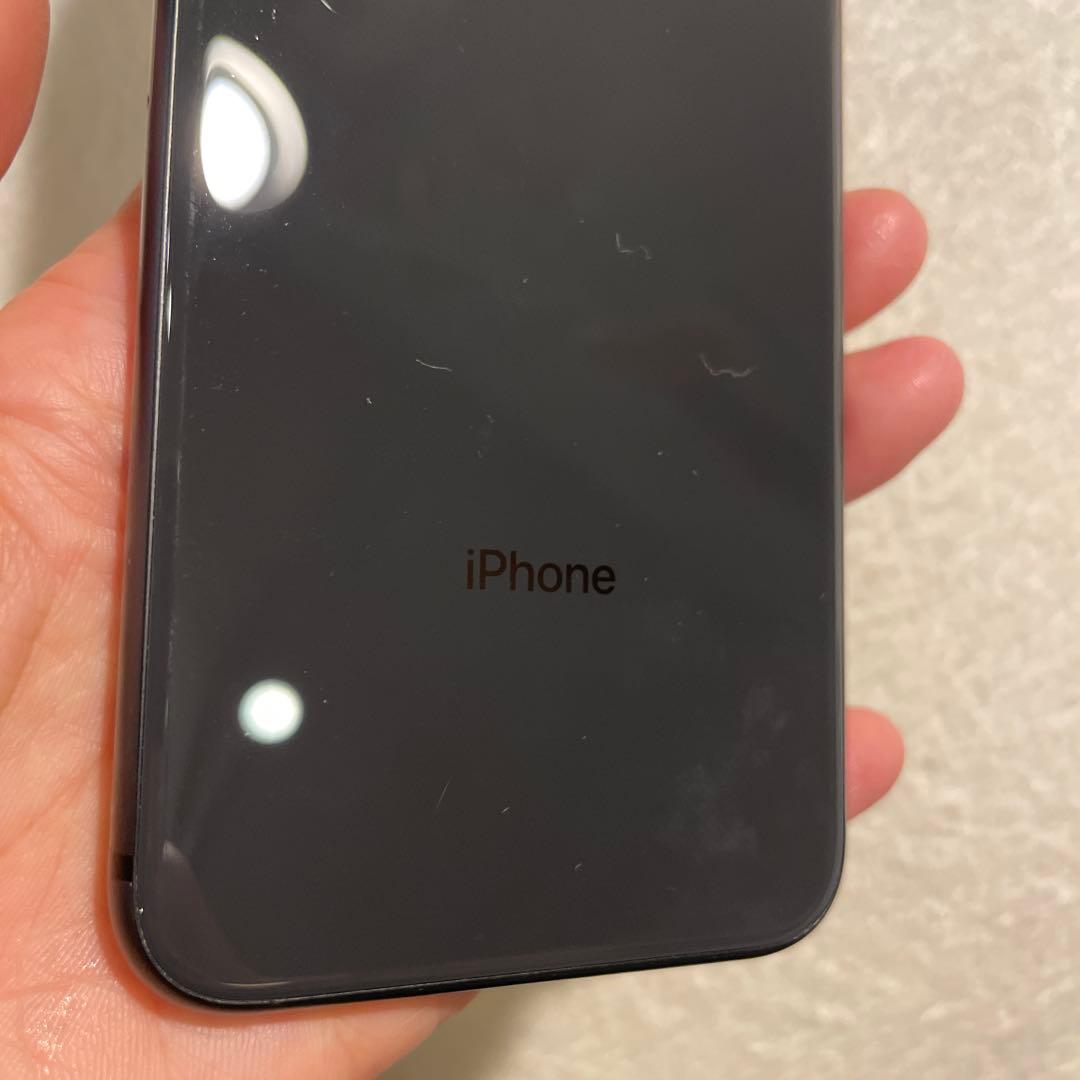 iPhone 8 ブラック 本体　64GB SIMフリー