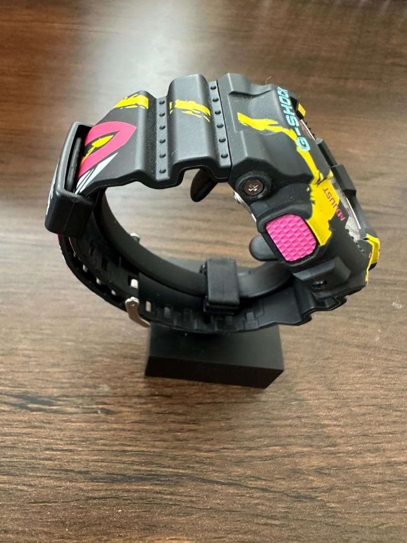 G-SHOCK GA-110LL-1AJR 生産終了品　中古