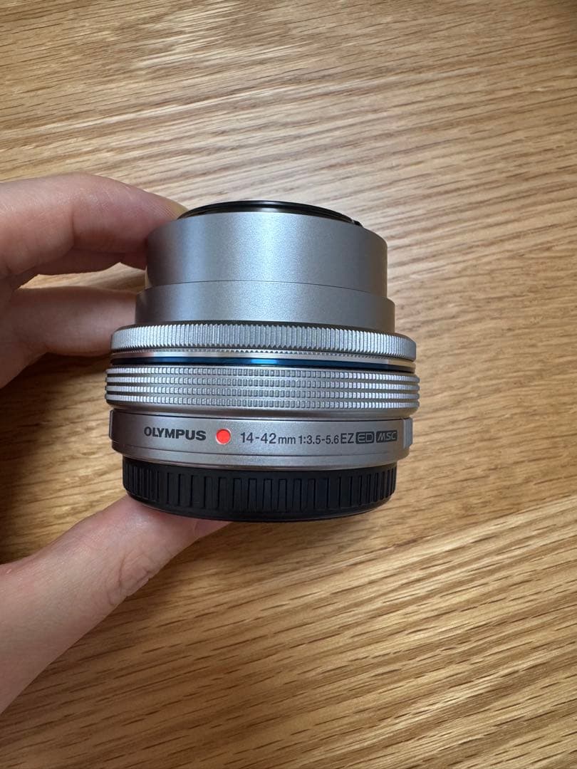 OM-D E-M10 Mark III ダブルズーム【一部ジャンク品有】