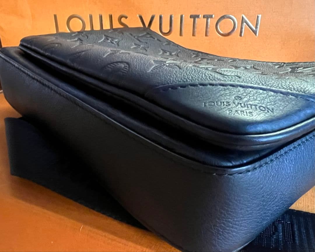 松坂屋本店購入LOUIS VUITTON 　トリオメッセンジャー