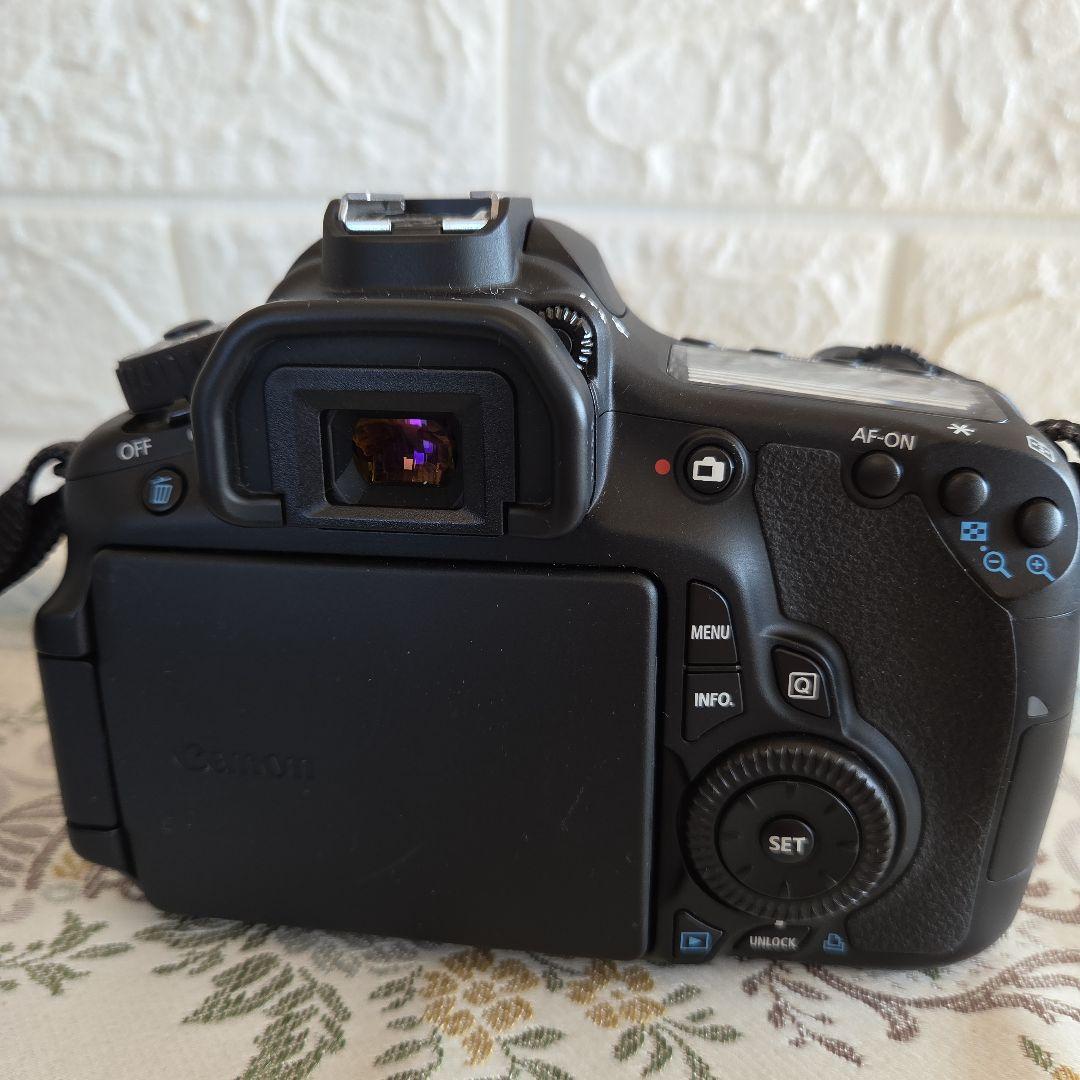 「値下げ中」Canon EOS 60D デジタル一眼レフカメラ