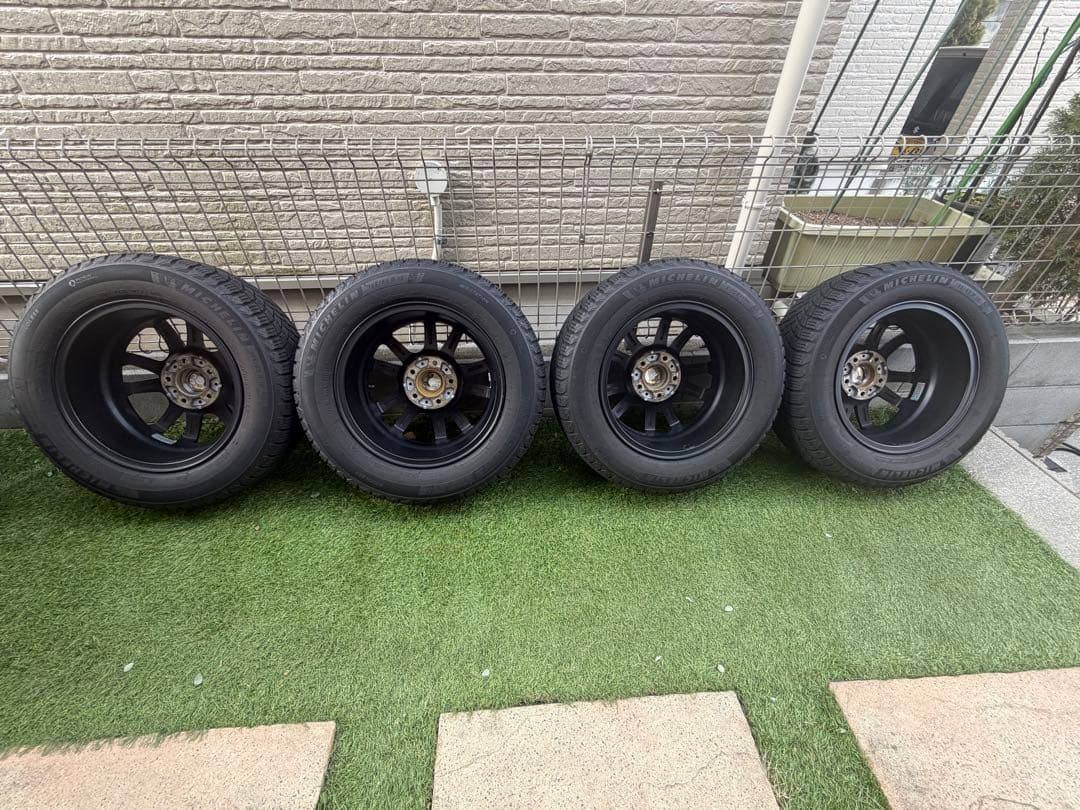 ミシュランスタッドレスタイヤ 195 65 R15 ノア80系 21年製