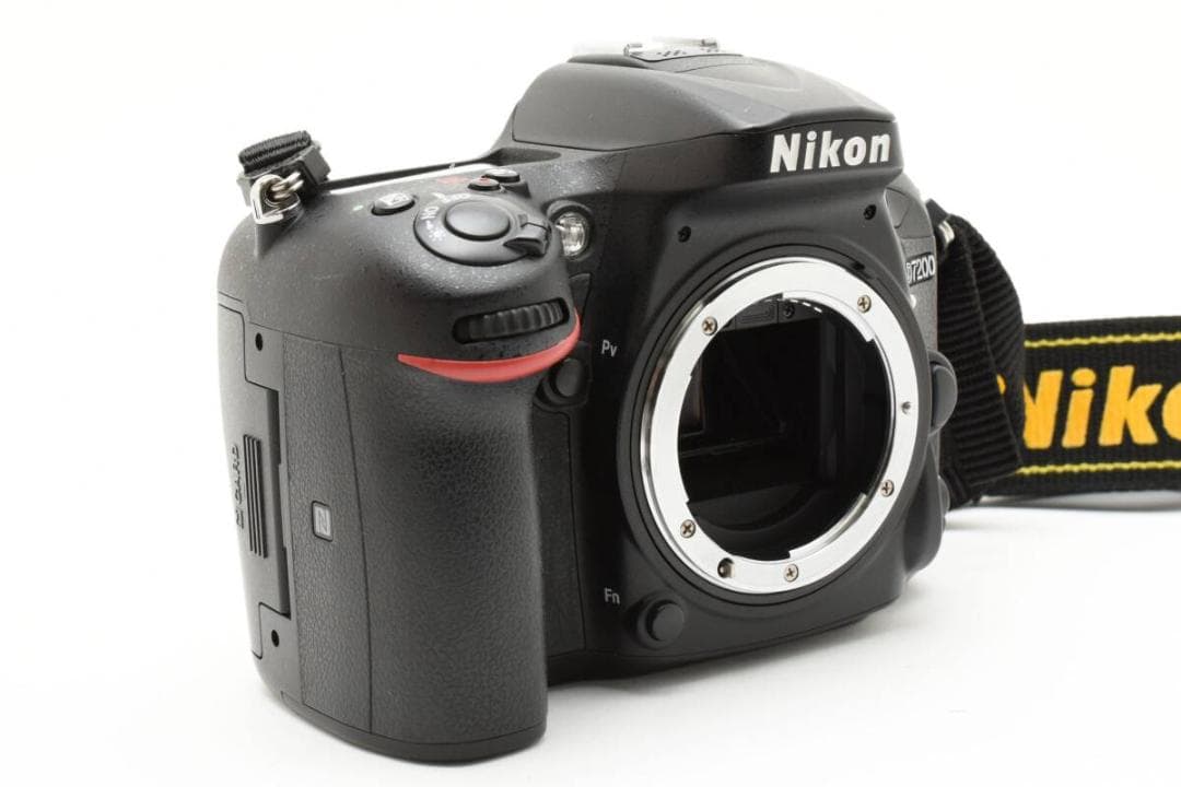 ★シャッター数2885回 ニコン Nikon D7200 ボディ APS-C一眼
