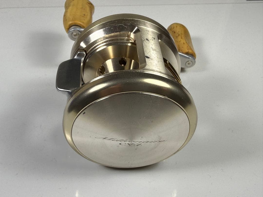 ダイワ ミリオネア CV-Z 203 美品 左巻き　レフト