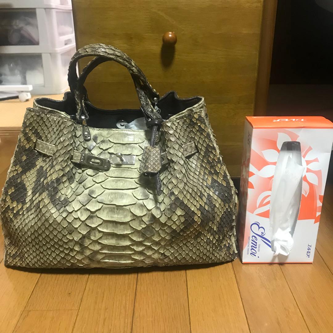 サンレミー　バッグ　高級パイソン