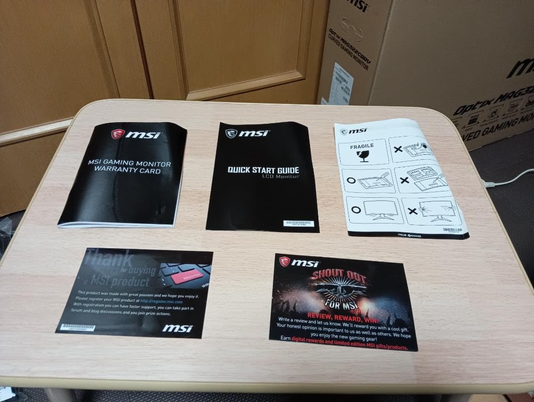 ジャンク品　ゲーミングモニタ32型　MSI Optix MAG322CQRV