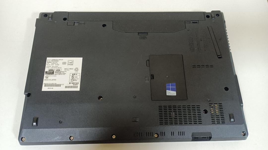 か*や様 ⭐️ノートパソコンFUJITSU第四世代Core i3 SSD128G