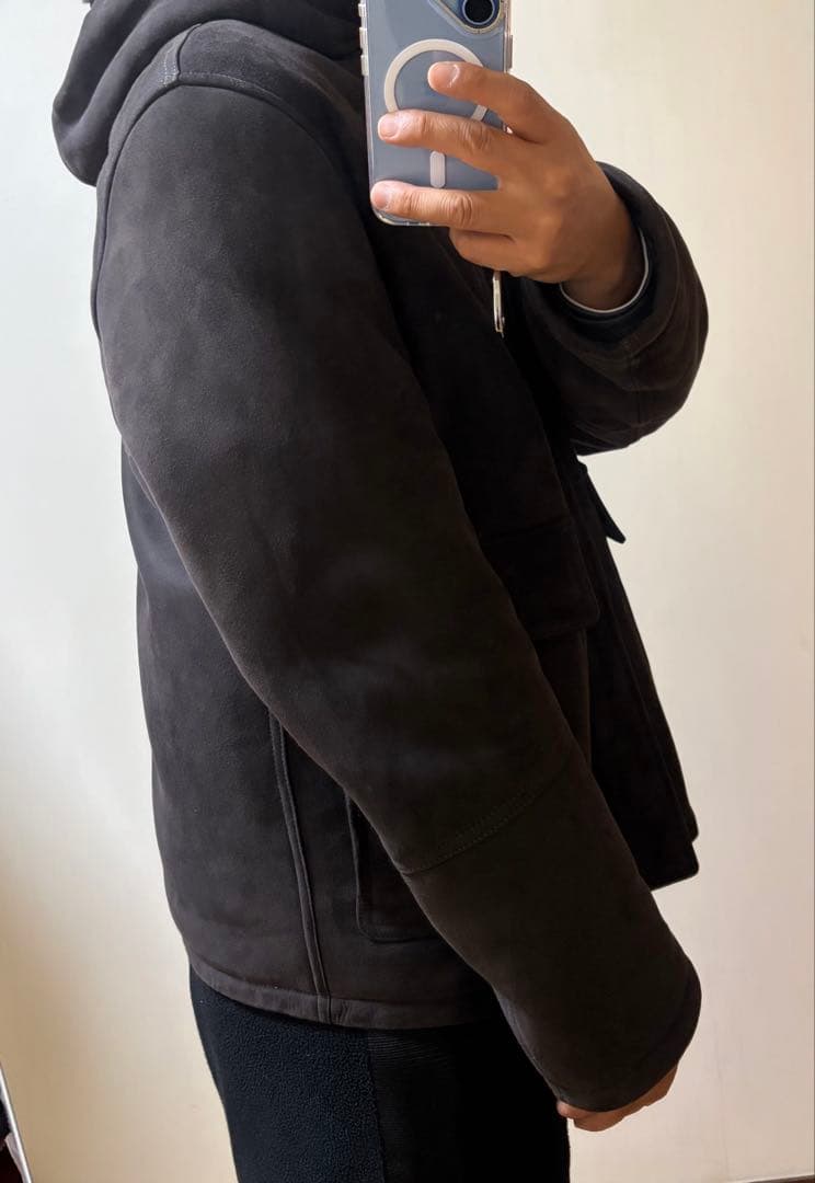 エンメティ　フーデッドムートンジャケット