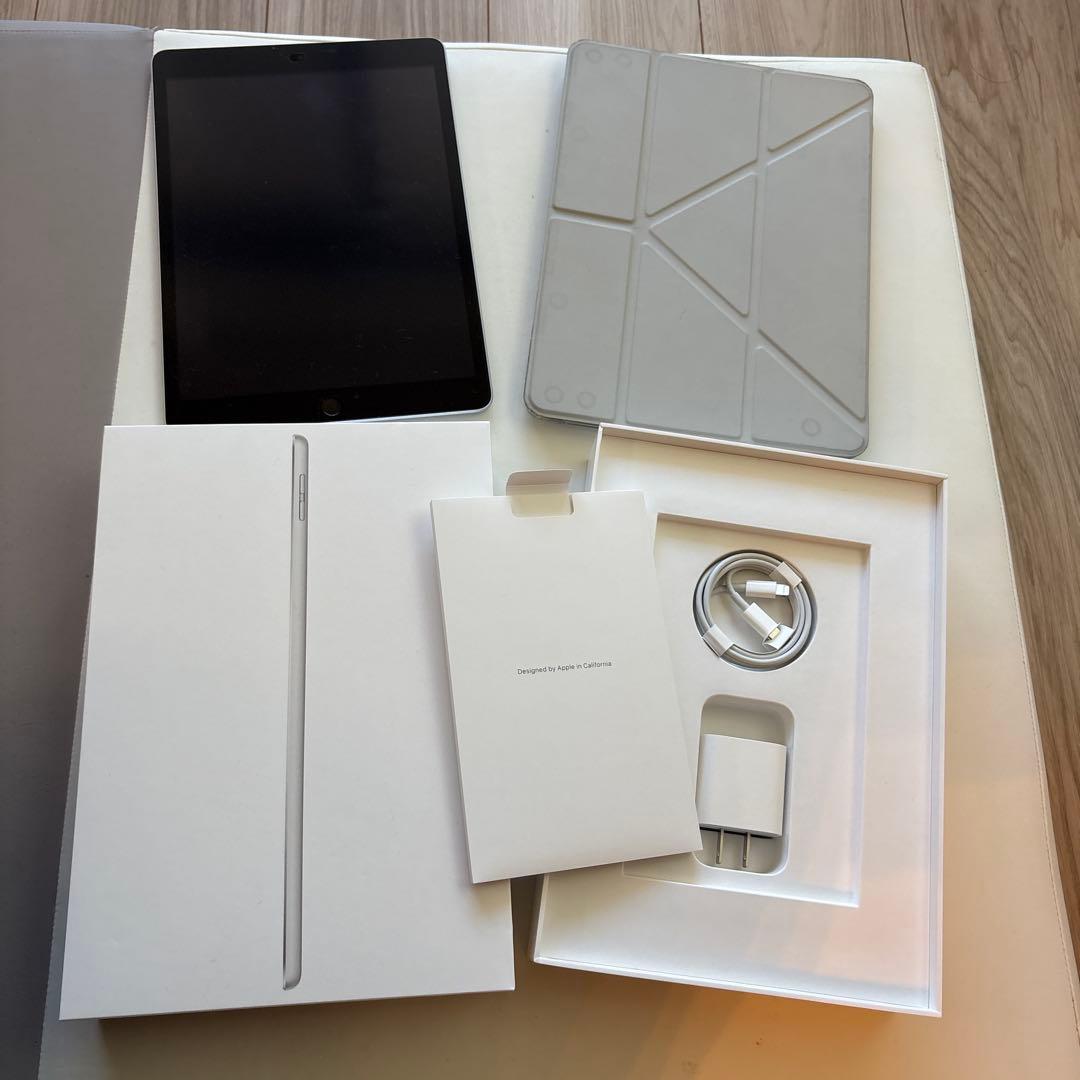 Apple iPad 2021 第9世代 シルバー 本体 64GB