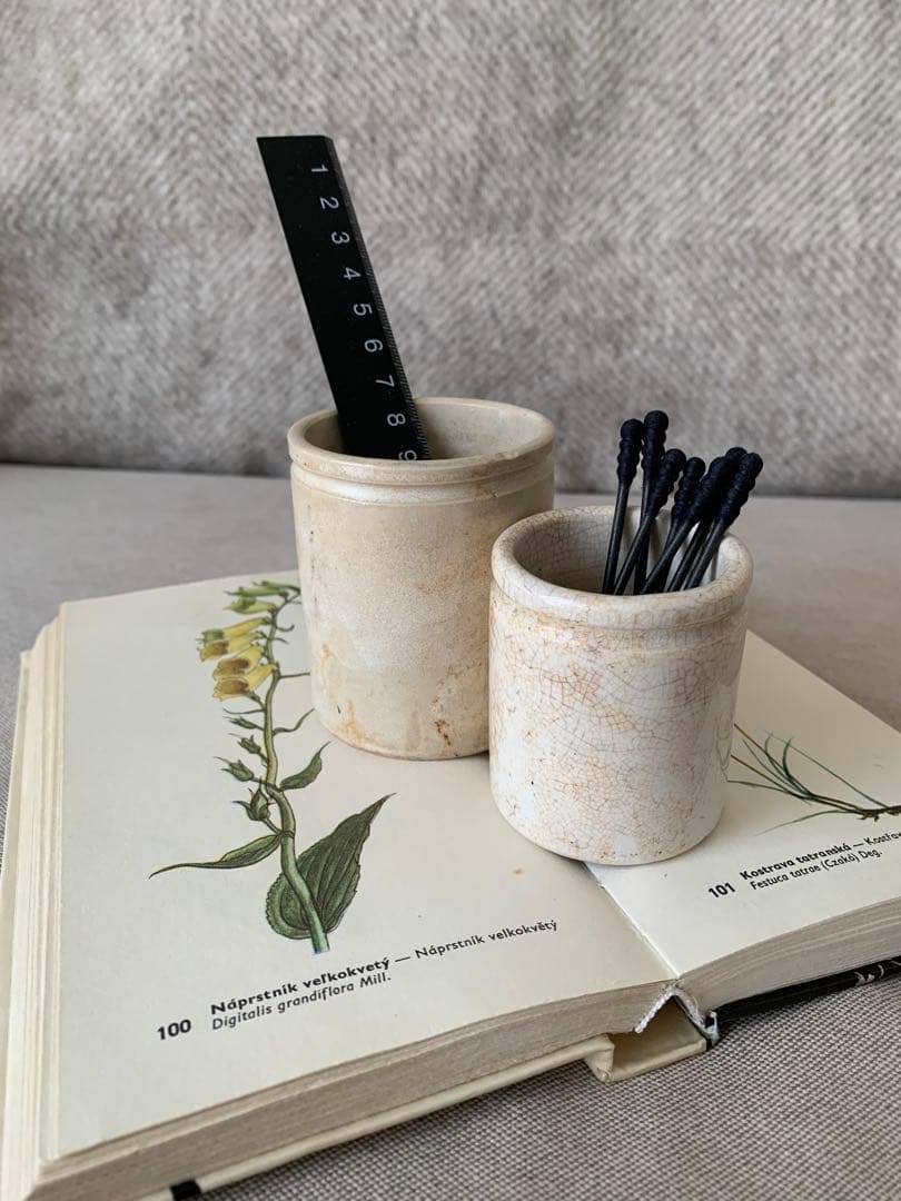 フランスアンティーク　小さな陶器のボトル5個セット