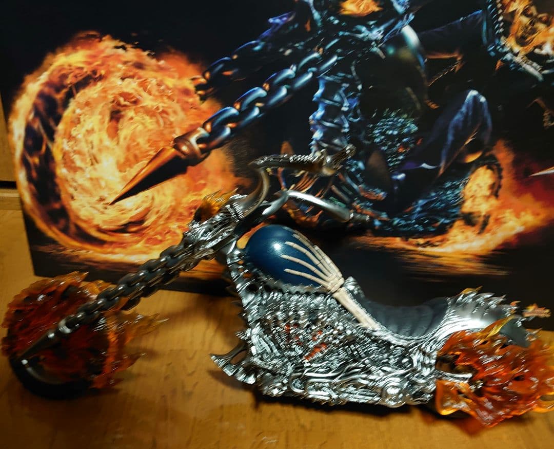 テンリン商品 ホットトイズ ゴーストライダー 1/6 フィギュア