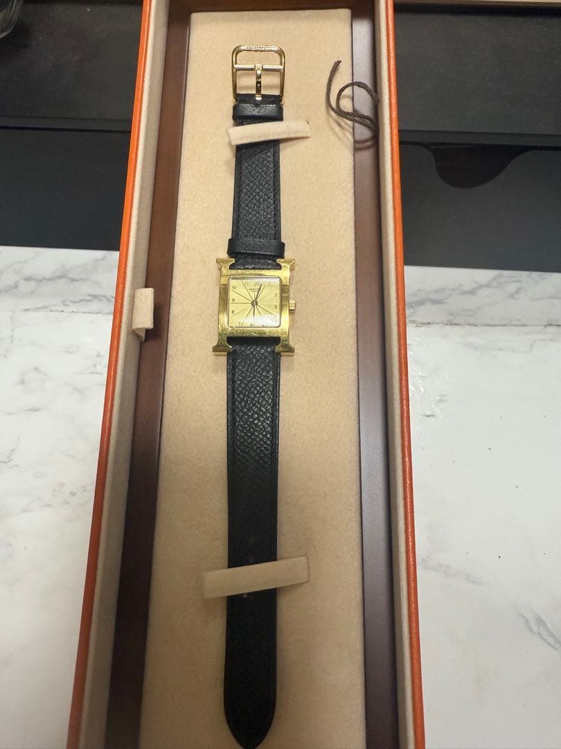 HERMES アナログ時計 ブラックレザー