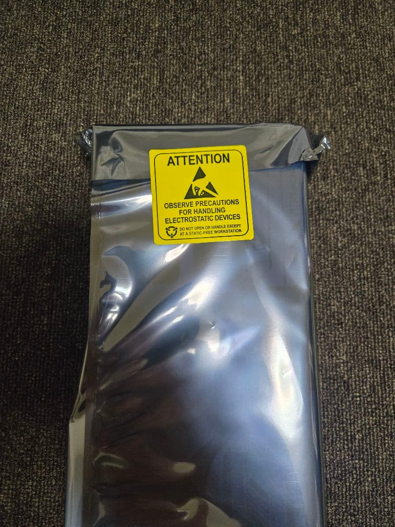 グラフィックボード・グラボ・ビデオカード ASRock RX9070XT Steel Legend