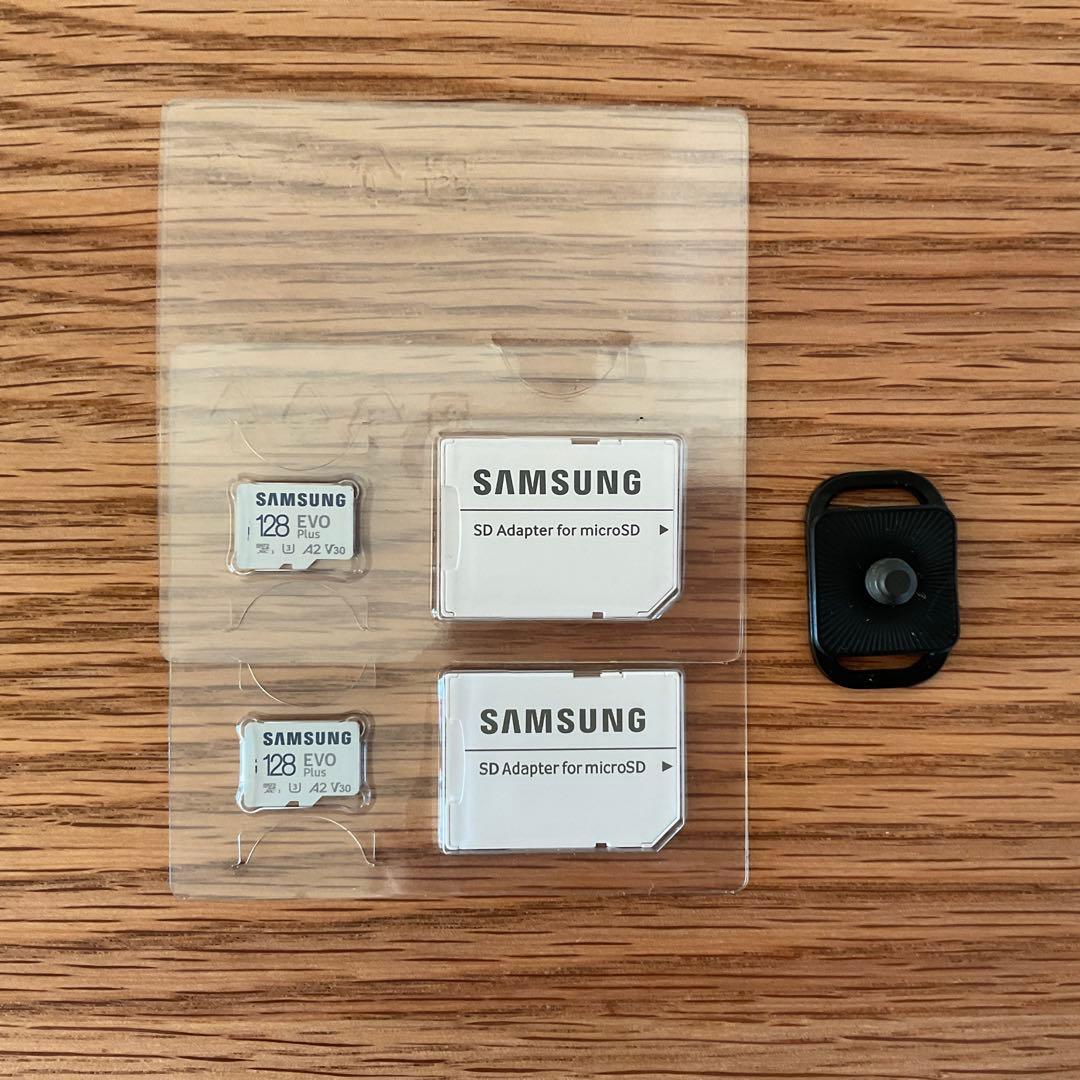 【美品&SDカード付き！】DJI Pocket 2 Creator Combo