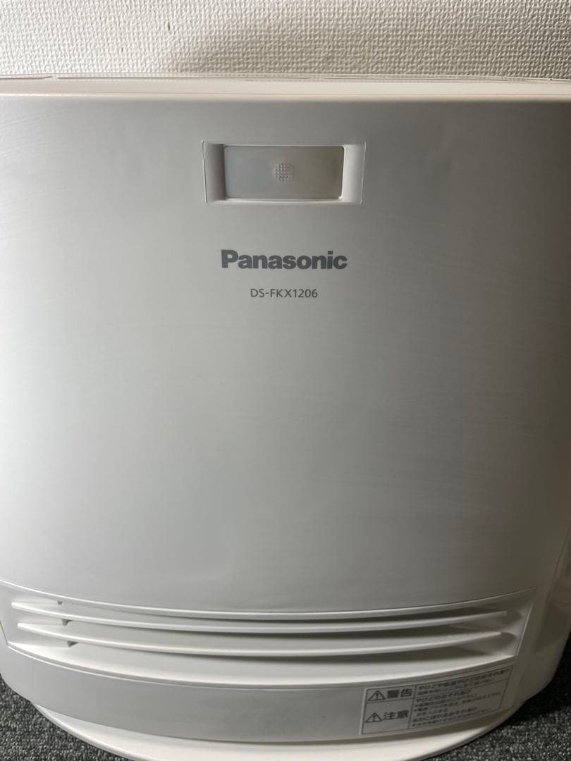 Panasonic セラミックファンヒーター DS-FKX1206