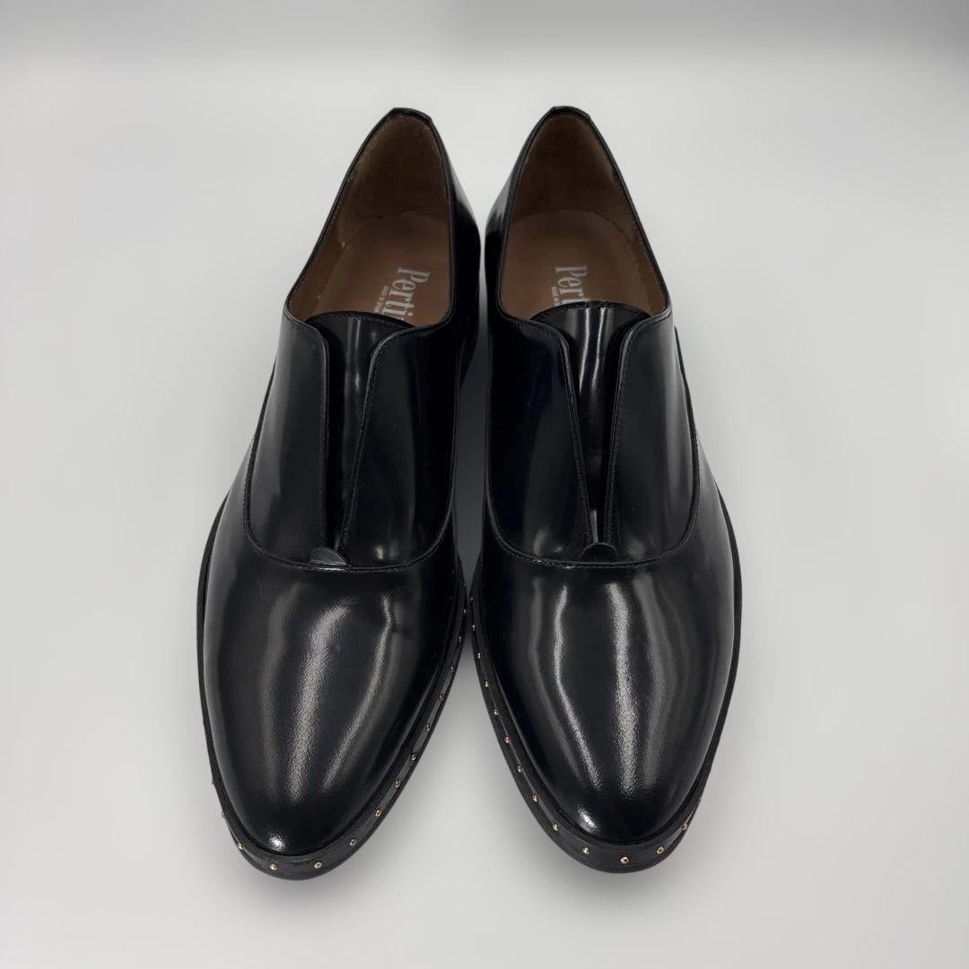 ✨新品✨　ペルティニ　ブラック　レザー　スタッズ　マニッシュシューズ　ローファー