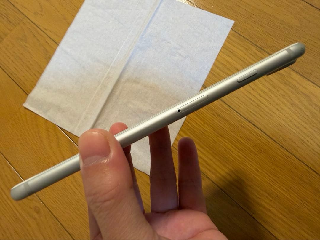 Apple iPhone 7 Plus 128GB シルバー