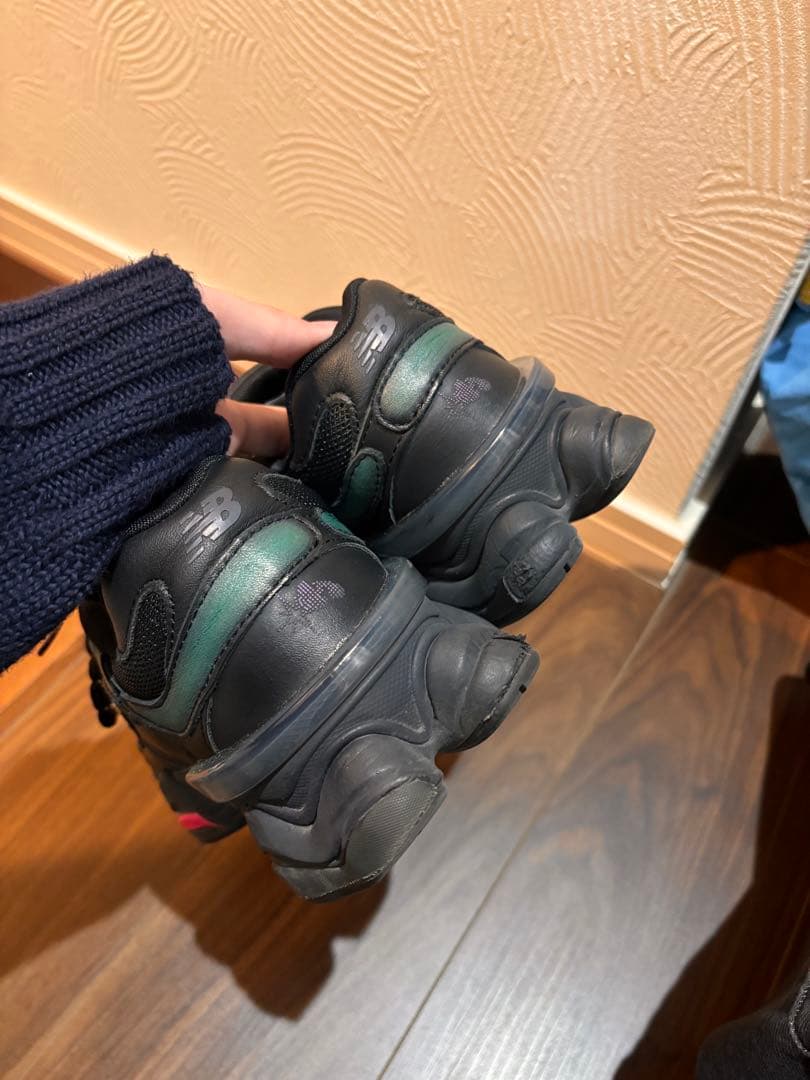 Mowalola × New Balance 9060 25.5