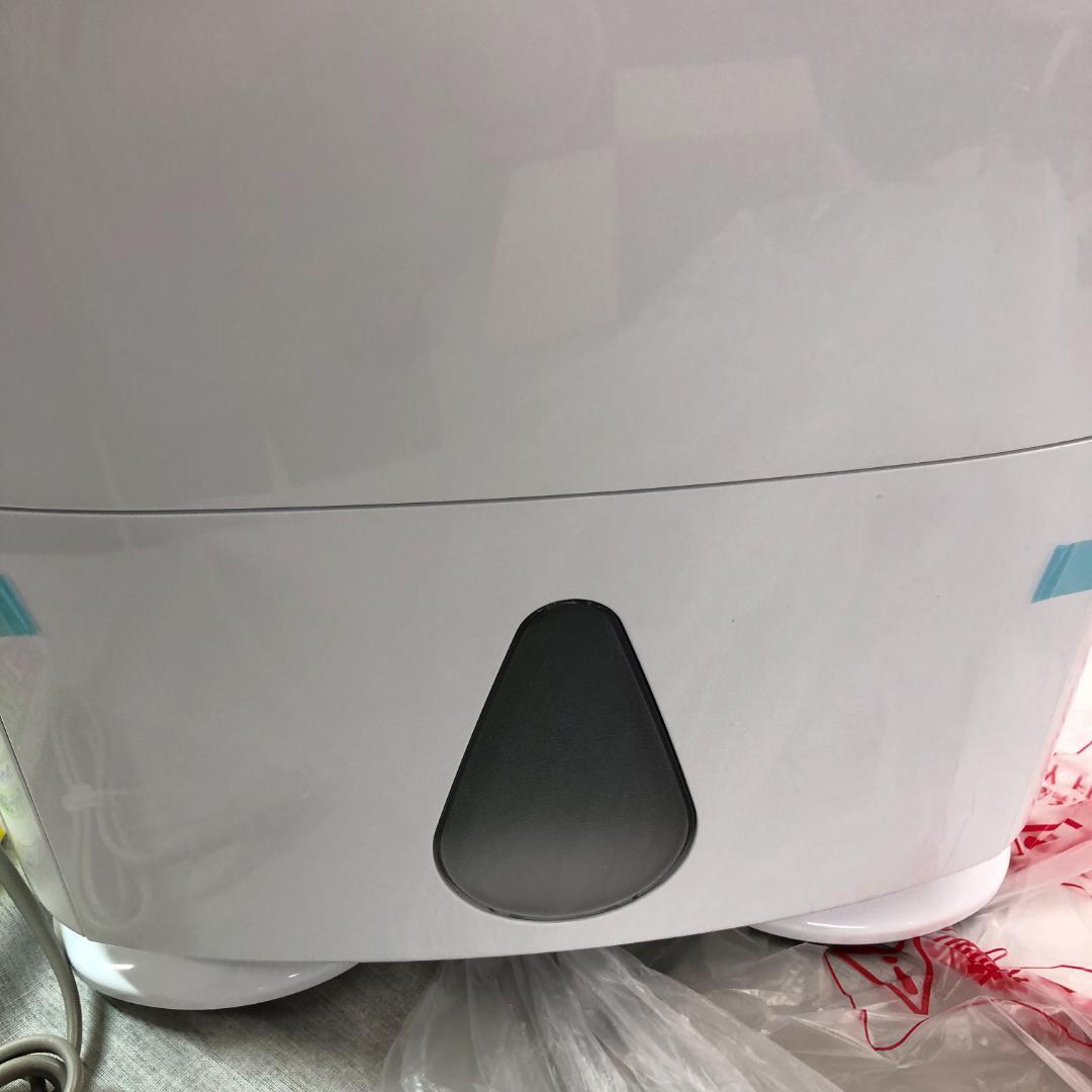 佐*藤様 未使用　三菱電機 衣類乾燥除湿機 18L MJ-P180RX-W