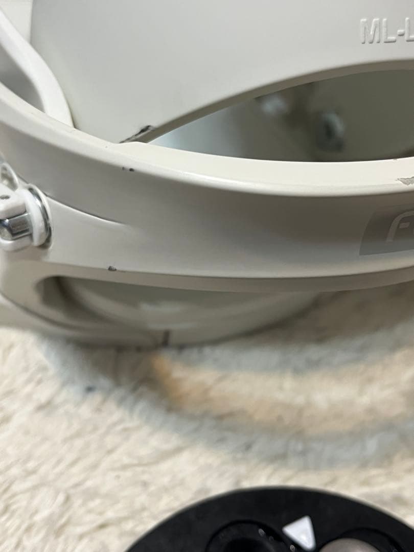 25-26 FLUX フラックス XF Mサイズ　ホワイト