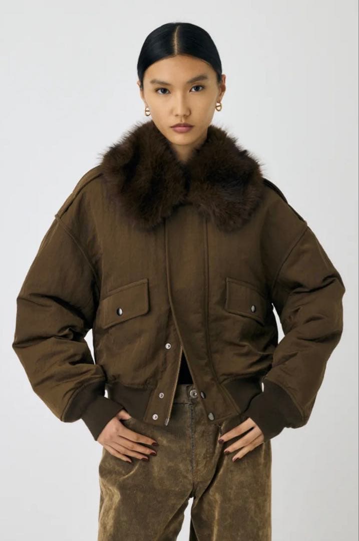 新品未使用タグ付き　MOUSSY　F/FUR COLLAR CROP ブルゾン